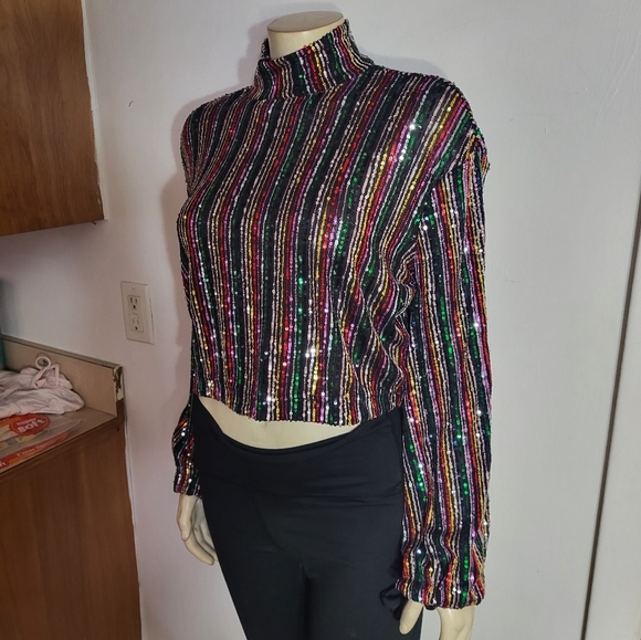 Free People Beautiful Colorful Sequin Crop Blouse Sz XS - Picture 3 of 7